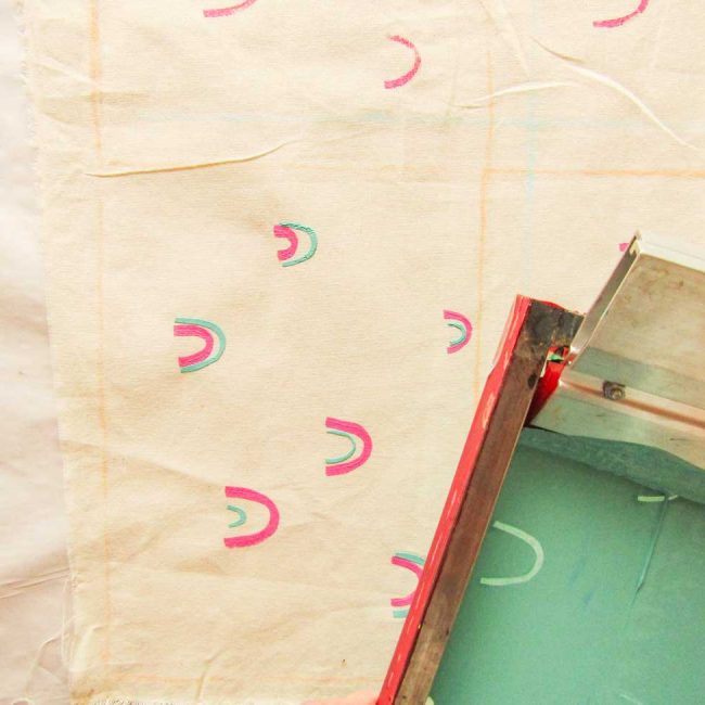Cómo estampar tela con serigrafía